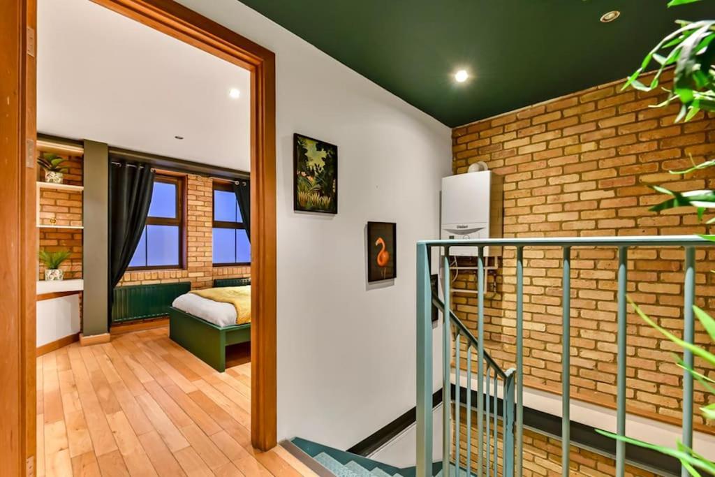 Spacious 2 Bed Urban Jungle Flat, Central 伦敦 外观 照片